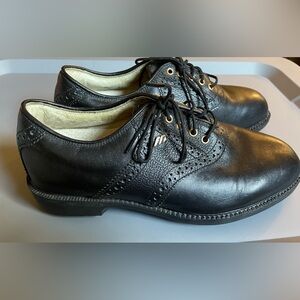 Mizuno Mens Golf Shoes Size 6.5W Black Leather Oxfords Metal  Spikes Vtg Lace Up